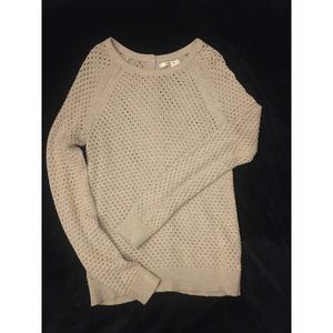Max Studio Knit Sweater w/buttons down back size M